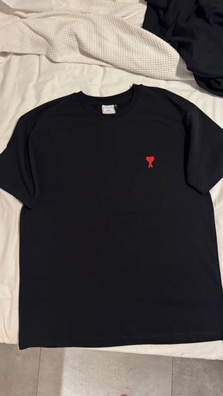 Camiseta Ami Corazón Rojo