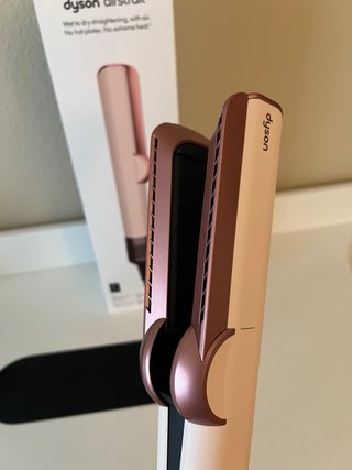 Piastra Dyson Airstrait Rosa