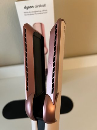 Piastra Dyson Airstrait Rosa