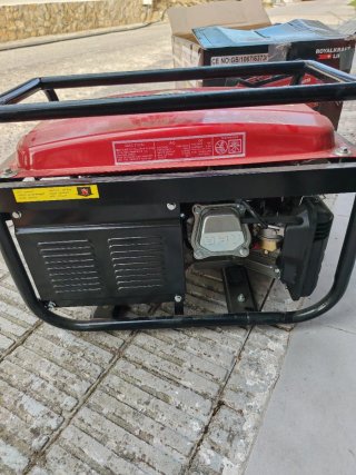 Generador Eléctrico Royalkraft RK8500W