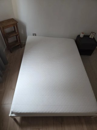Cama de Matrimonio con Colchón