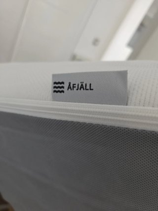 Cama de Matrimonio con Colchón