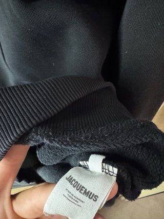 Sudadera con capucha Jacquemus negra