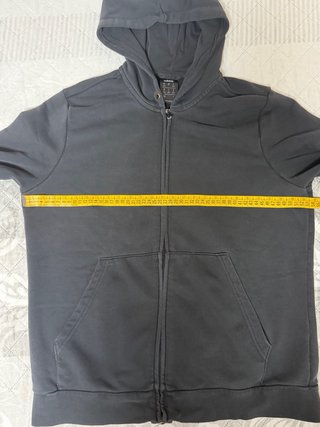 Sudadera Adidas gris con cremallera