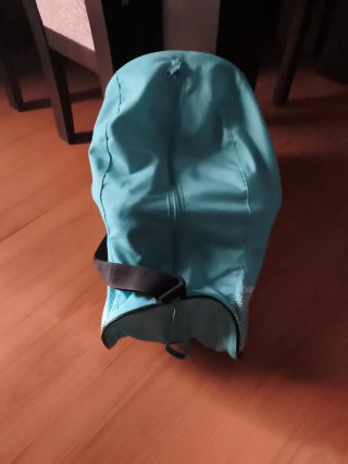 Patines en línea, protectores y bolsa
