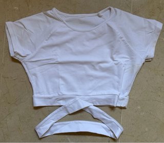 Top sportivo bianco