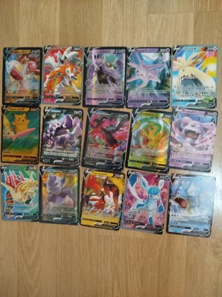 Cartas Pokémon VMAX y TURBO