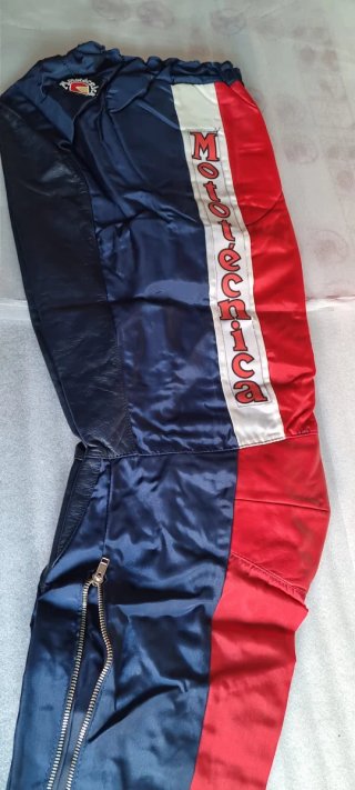 Pantalón moto campo rojo y azul, talla 58.