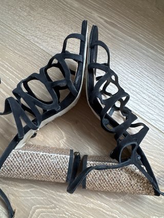 Sandalias Kurt Geiger Negras