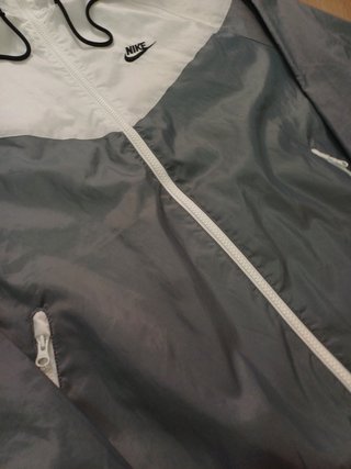 Chaqueta Cortavientos Nike | Talla M