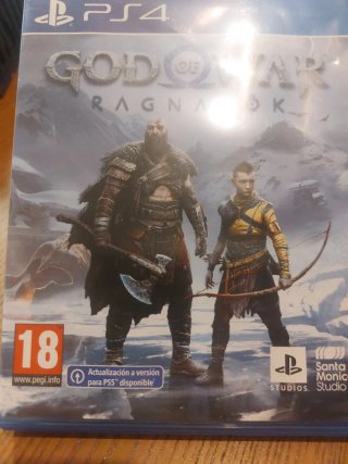 God of War Ragnarök (PS4). 2 discos