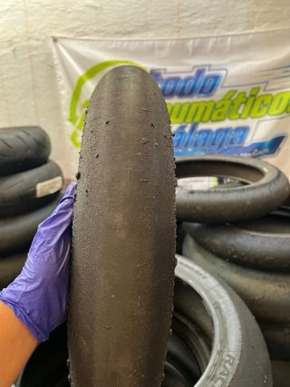 Neumático Slick Bridgestone Battlax V03