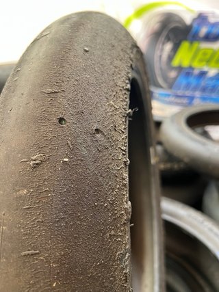 Neumático Slick Bridgestone Battlax V03