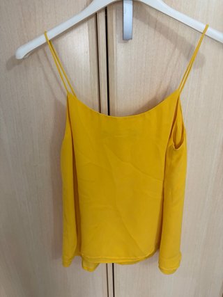 2 Blusas Amarillas Talla S