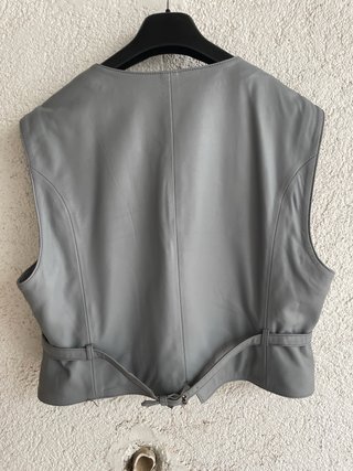 Chalecos de piel para mujer varios colores