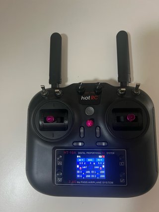A estrenar: Emisora HotRC HT-10A + Receptor F-10A