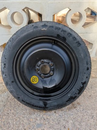 Rueda de galleta Hankook 80 km/h