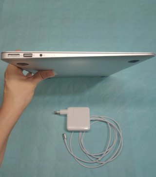 MacBook Air 13 i7 8GB 256GB SSD - Batería Nueva