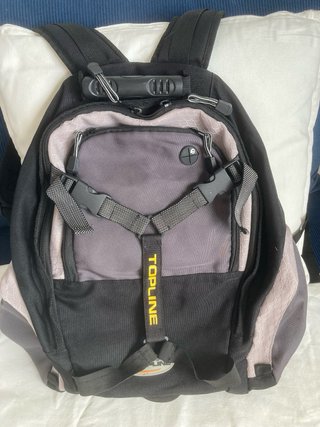Mochila Topline Grande y Ligera. 50x30x15