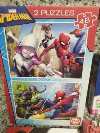 Puzzles Jurassic World y Marvel