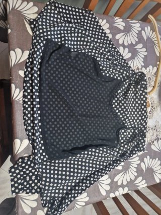 Blusa con top integrato a pois