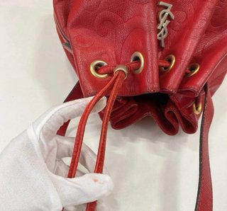 Borsa a secchiello Yves Saint Laurent Signature