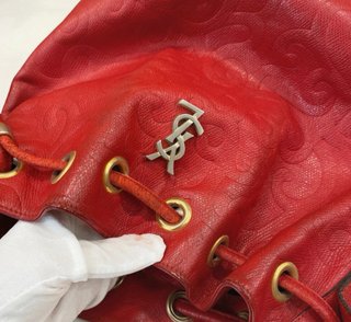 Borsa a secchiello Yves Saint Laurent Signature