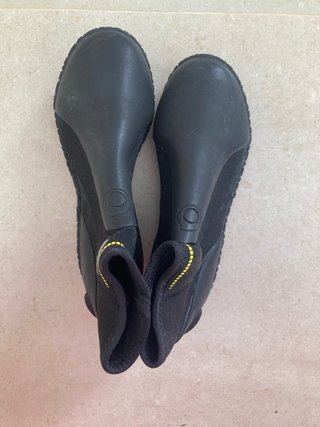 Escarpines de Neopreno Talla 35-36