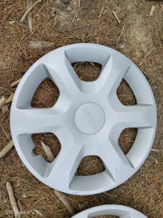 4 Tapacubos Dacia Sandero 15 pulgadas