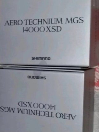 Pareja de Carretes Shimano Aerotechnium MGS 14000