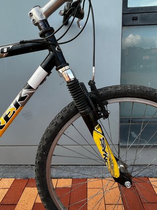 Bicicleta Trek 830 Talla L Amarilla/Negra revisada