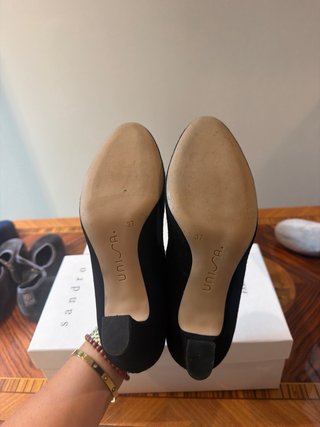 Zapatos de Salón Negros Unisa Talla 37