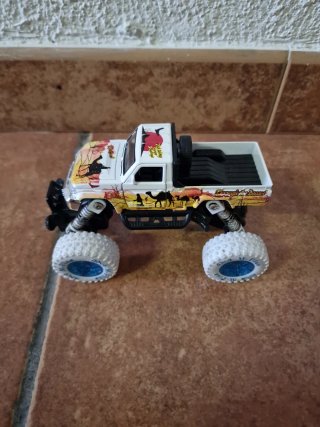 Camión Monstruo Sand Challenge