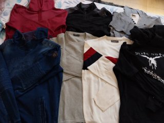 Chaquetas, pantalones, camisetas, etc