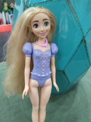 Princesa Disney Rapunzel Muñeca