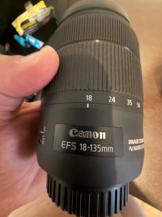 Canon EOS 90D + 18-135 USM + 75-300mm