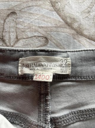 Pantalón niña gris talla 32