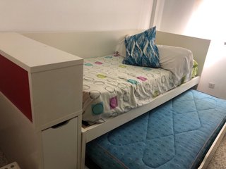 Cama nido con cabecero