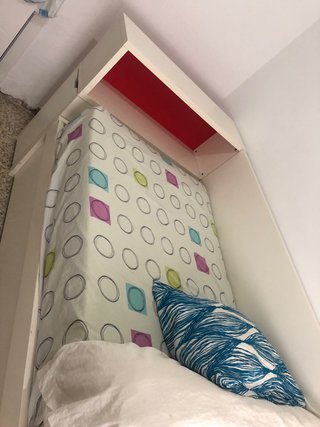 Cama nido con cabecero