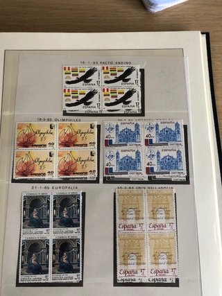 Álbum de Sellos de España (1983-1988)