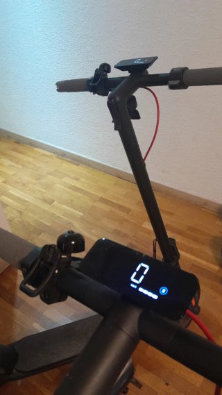 2 Patinetes Eléctricos Navee V40 iPro