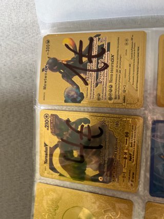 Cartas Pokémon Doradas