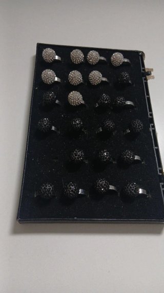 Lote de 11 Pendientes y Pulseras