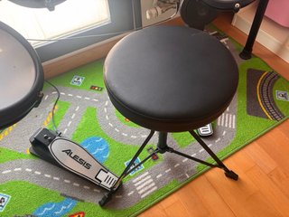 Batería Electrónica Alesis nitro max