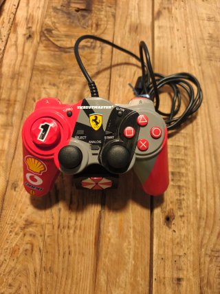Mando Ferrari PS2 Thrustmaster