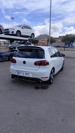 Volkswagen Golf 6 gti adidas