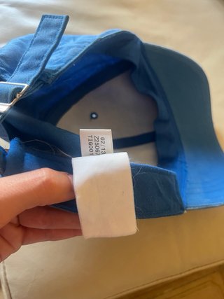 Lote de 2 Gorras Adidas y Nike