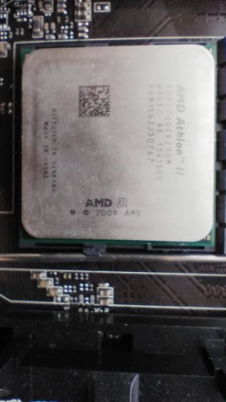 Placa Base MSI MS-7641 + AMD Athlon II X2 270