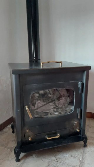 Estufa / chimenea de leña hierro fundido
