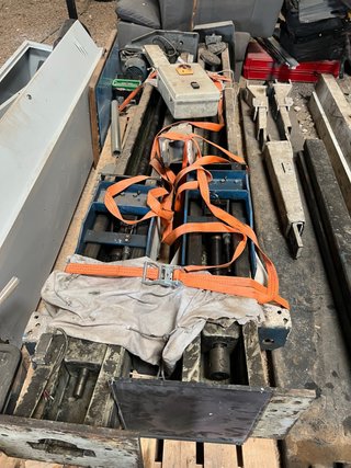 Elevador ravaglioli 2500kg